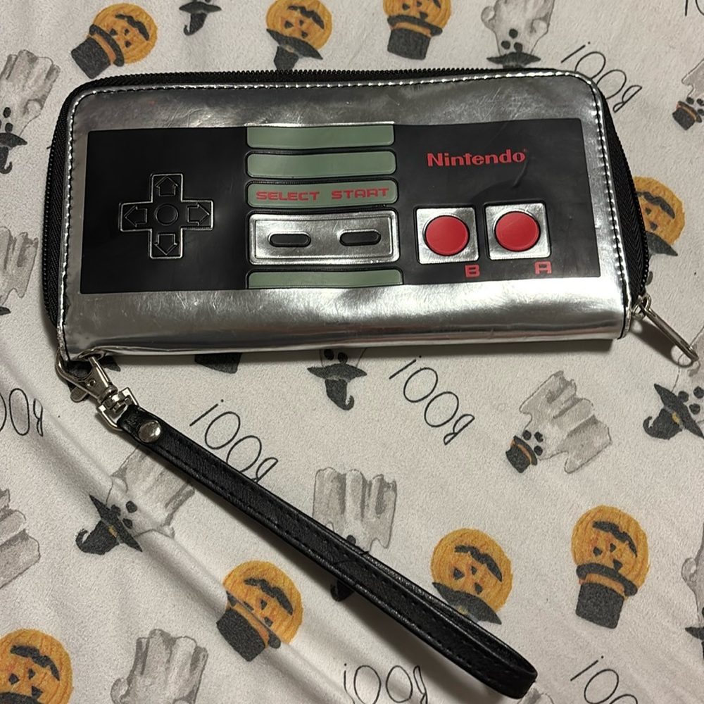 Nintendo wallet